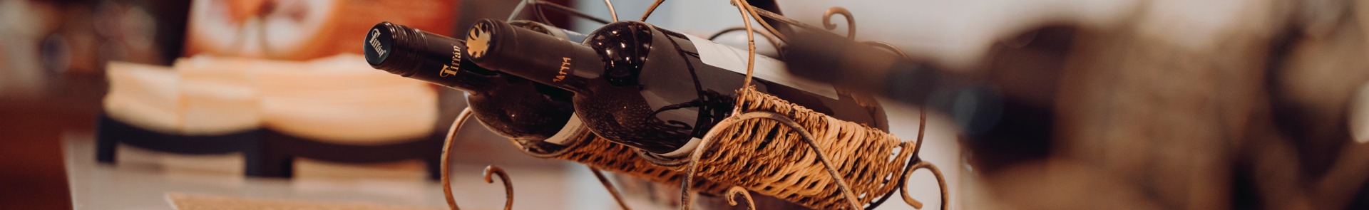 Létezik házias konyha, kiváló közlekedés és konferenciaterem Budapesten? Igen!